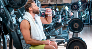 Drinking water during work out